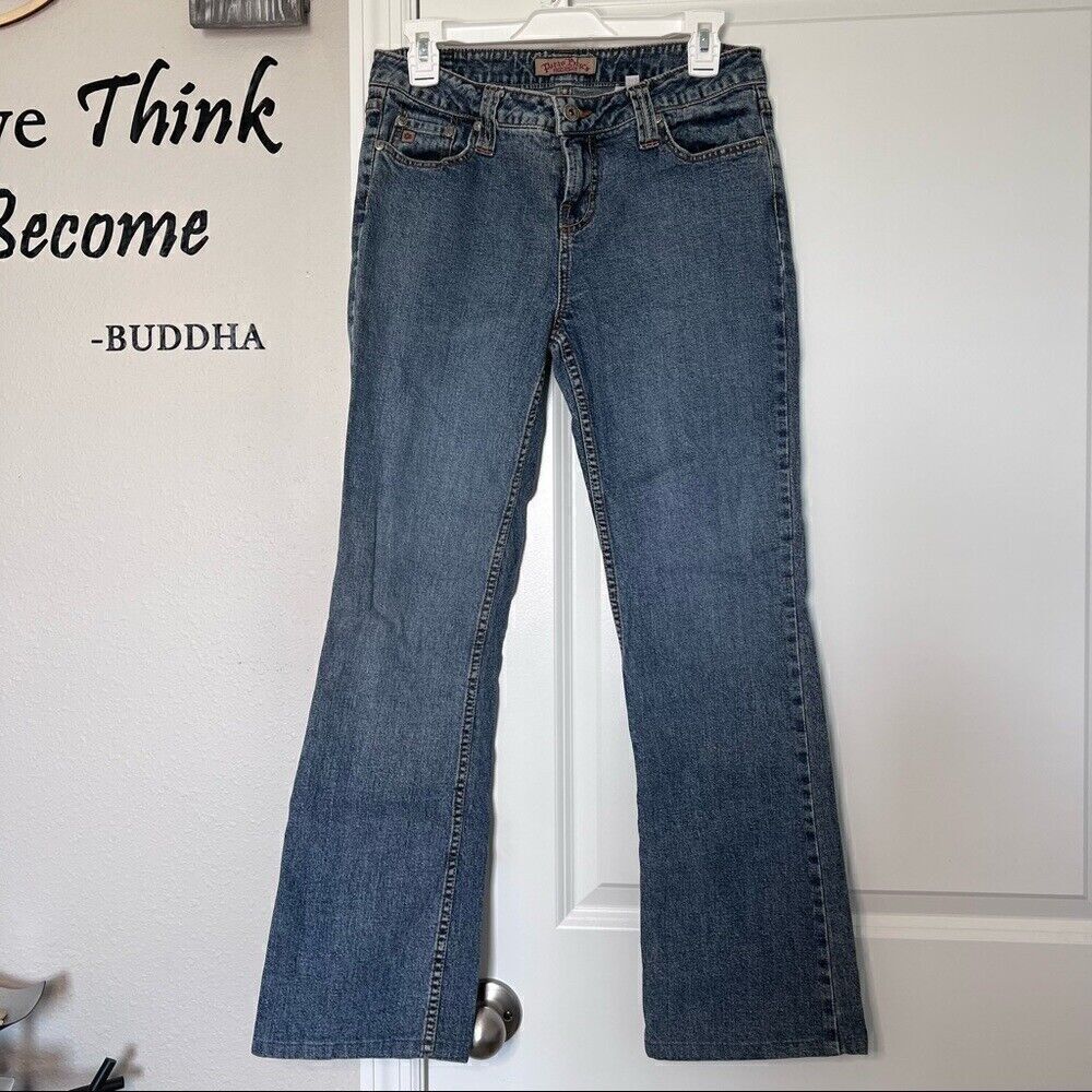 Paris Blues Midrise Bootcut Medium Wash Blue Jeans Size 9